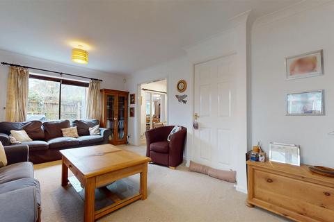 undefined, Wavell Court, Milton Keynes MK15