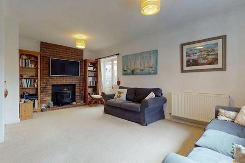 5 bedroom detached house for sale, Wavell Court, Milton Keynes MK15