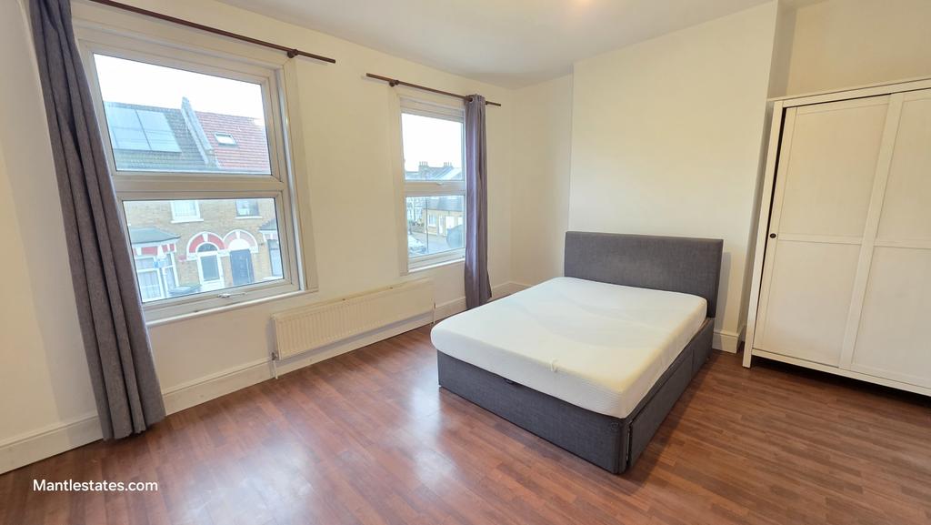 Front bedroom