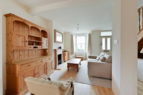 2 bedroom terraced house to rent, Hardy Road, South Wimbledon, London, SW19
