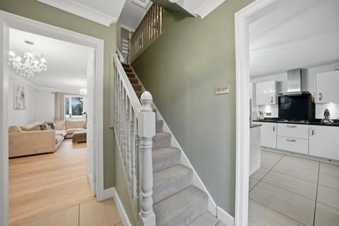undefined, Thornhill Road, Longwood, HD3