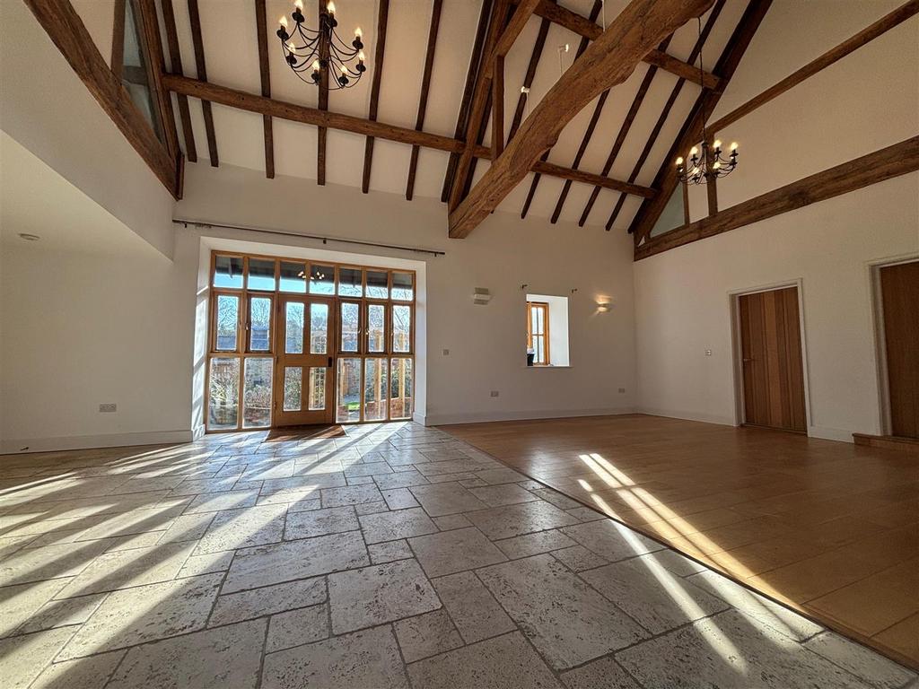 Living/Dining Room
