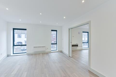 1 bedroom apartment to rent, Norbury Crescent, 2A Norbury Crescent, London