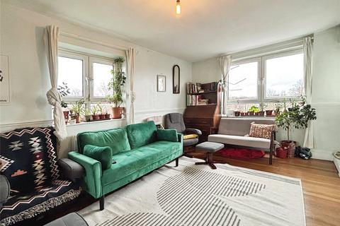 2 bedroom flat for sale, Kender Street, London SE14