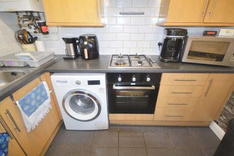3 bedroom terraced house for sale, Ash Lea Drive, Donnington