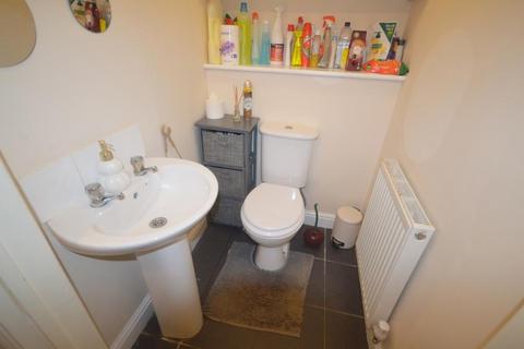 3 bedroom terraced house for sale, Ash Lea Drive, Donnington