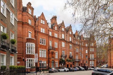 4 bedroom flat for sale, Hans Place, London, SW1X