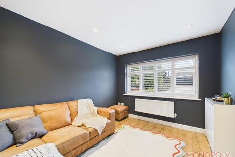 4 bedroom townhouse for sale, Chester Road, Wrexham