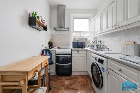 2 bedroom apartment for sale, East End Road, London, N2