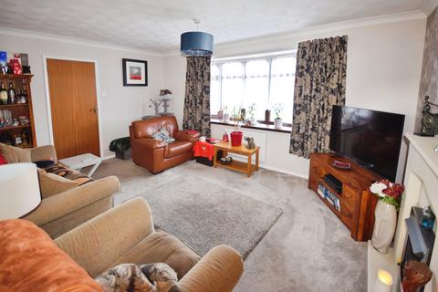 2 bedroom bungalow for sale, Thames Close, Hogsthorpe PE24