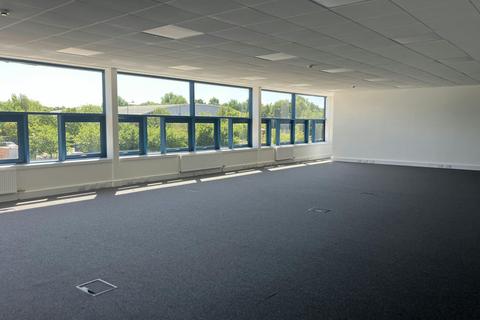 Property to rent, Wainwright Rd Worcester WR4 9FA