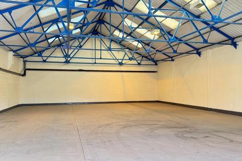 Showroom to rent, Bromwich Rd Worcester WR2 4BD