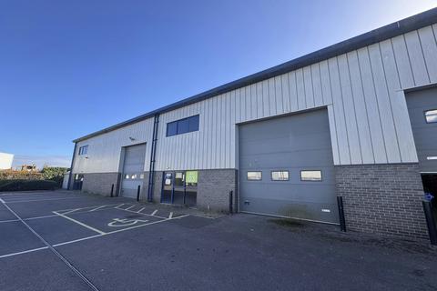 Warehouse to rent, Northway Ln Tewkesbury GL20 8GY
