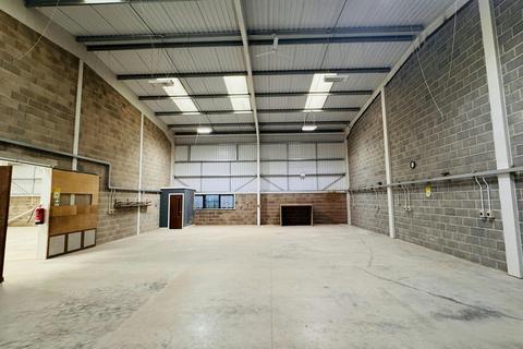 Warehouse to rent, Northway Ln Tewkesbury GL20 8GY