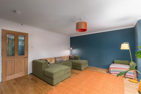 undefined, 21/4 Craigend Park, Liberton, Edinburgh, EH16 5XX