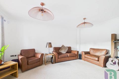 4 bedroom detached house for sale, Meadow Brook, Milton Keynes MK17