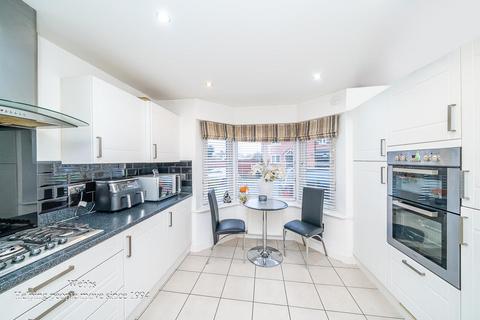 undefined, Redmires Close, Walsall WS4