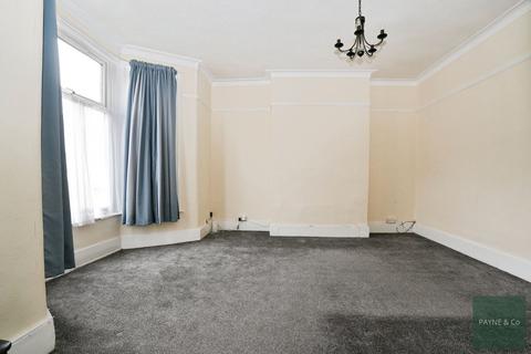 3 bedroom terraced house for sale, Pembroke Road, Ilford, IG3