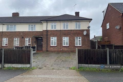 1 bedroom flat to rent, Callan Grove, South Ockendon, RM15