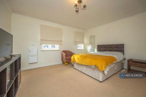 undefined, Shinfield, Reading, RG2