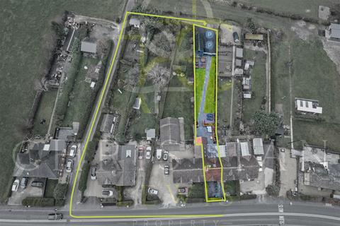undefined, Newtown, Cheltenham GL54