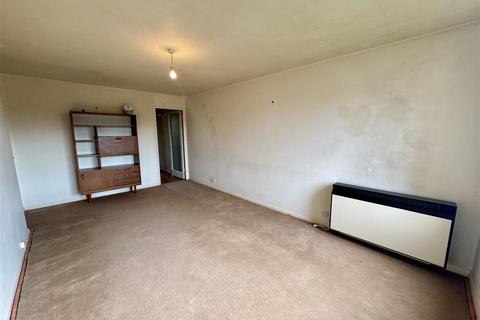 1 bedroom flat for sale, St Crispians Court, Claremont Road, Seaford
