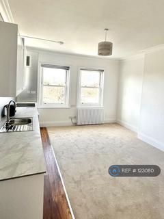 1 bedroom flat to rent, Manorgate Road, Kingston Upon Thames, KT2
