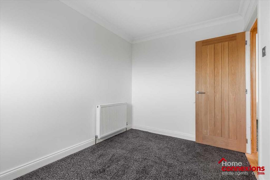 Bedroom Two (2)