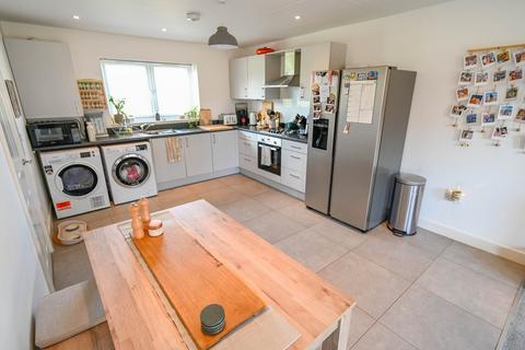3 bedroom semi-detached house for sale, Barnes Crescent, Wimborne, BH21