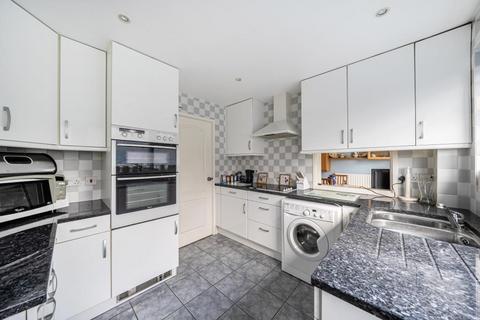 3 bedroom detached house for sale, Ellis Farm Close,  Woking,  GU22