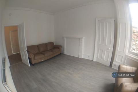 2 bedroom flat to rent, Copland Road, Glasgow, G51