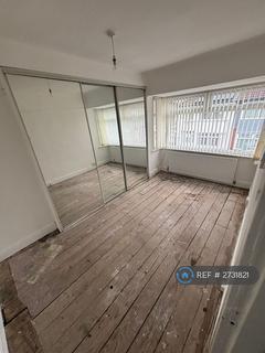 3 bedroom semi-detached house to rent, Withnell Close, Liverpool, L13