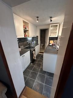 2 bedroom terraced house to rent, Capps Road, Norwich NR3