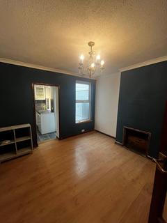 2 bedroom terraced house to rent, Capps Road, Norwich NR3