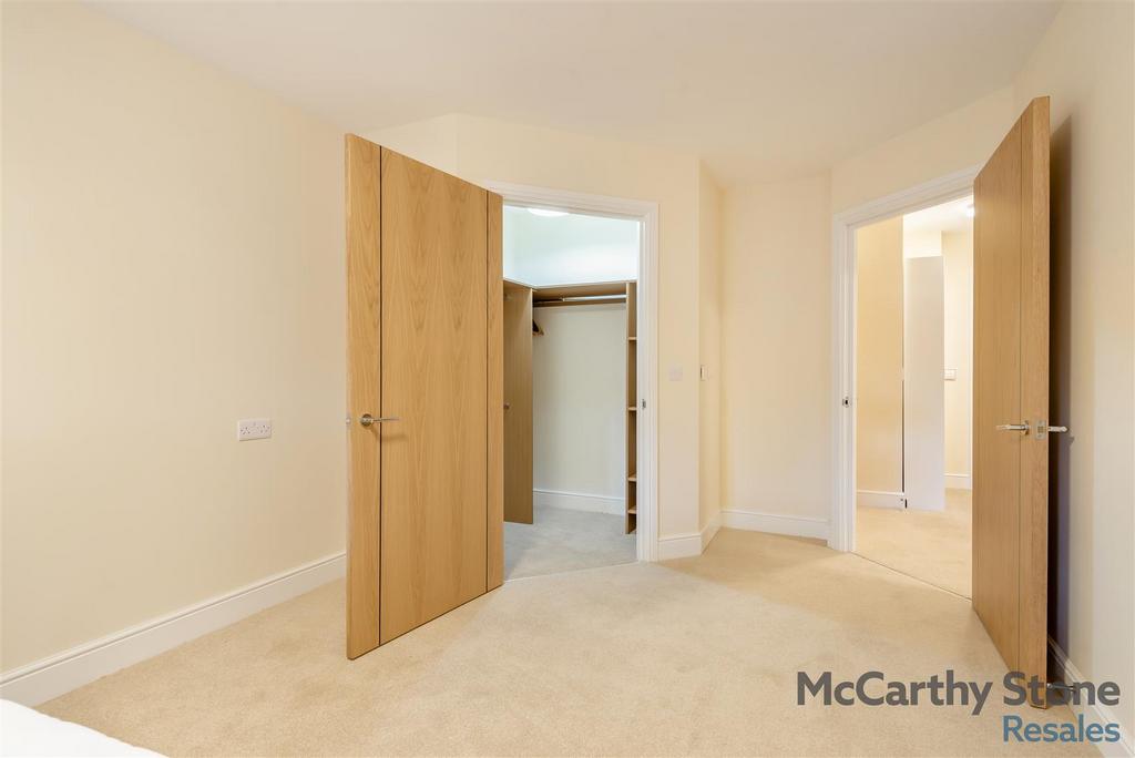 8675841-interior15.jpg
