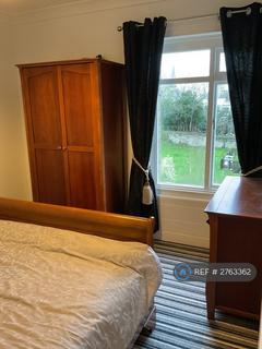 2 bedroom flat to rent, Vernon Square, Ryde, PO33