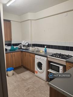 1 bedroom in a flat share to rent, Somerford Street, London, E1