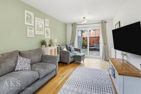 3 bedroom semi-detached house for sale, Foss Road, Derby DE65