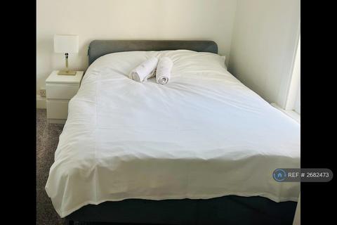 undefined, Ruxley Close, Epsom, KT19