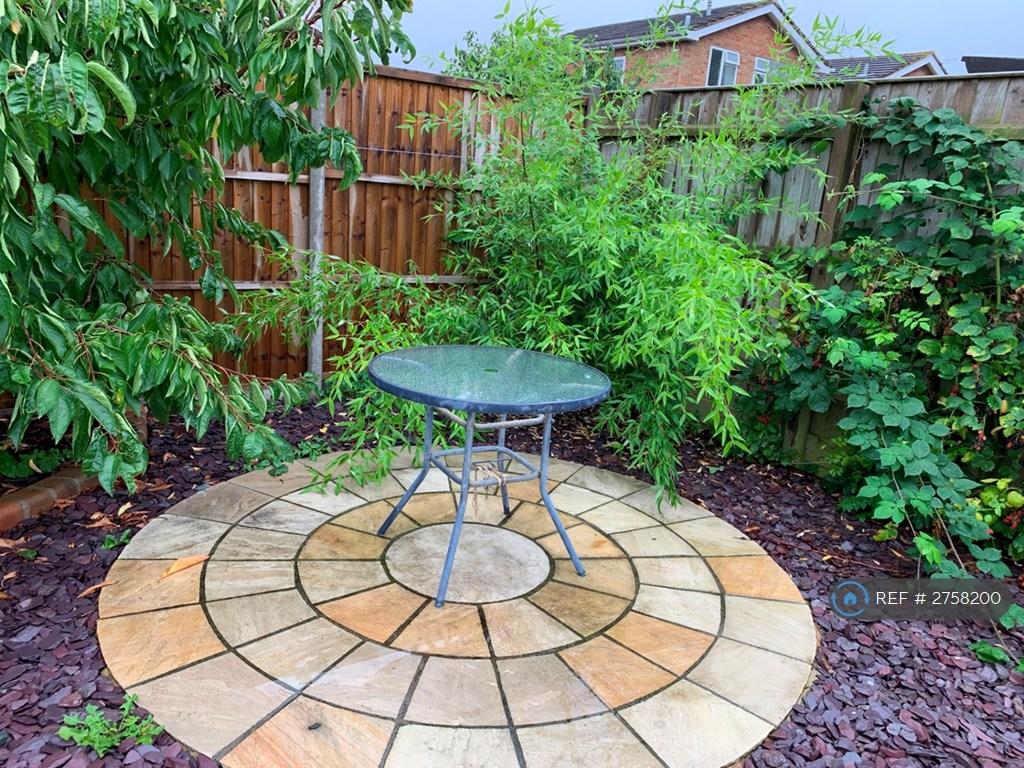 Garden Feature