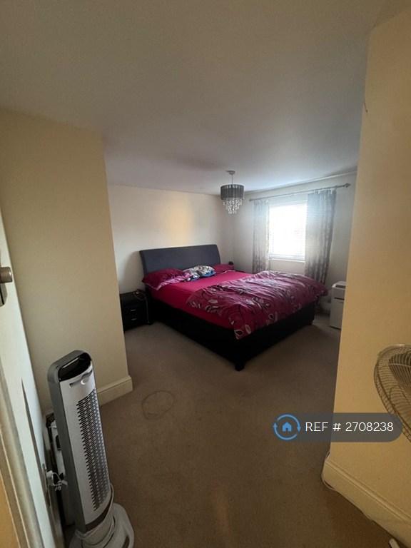 Master Bed Room