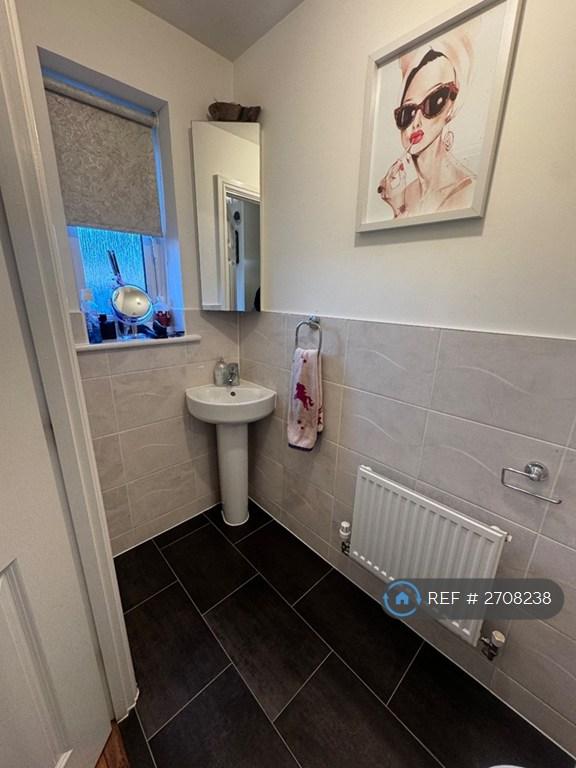 Ground Floor Wc