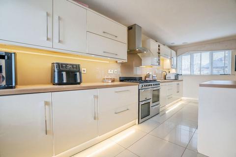undefined, Fox Bank Close, Widnes