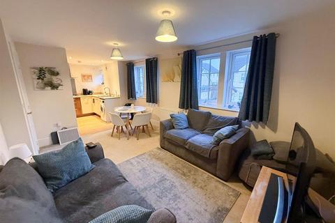2 bedroom apartment for sale, Willow Avenue, Steeton