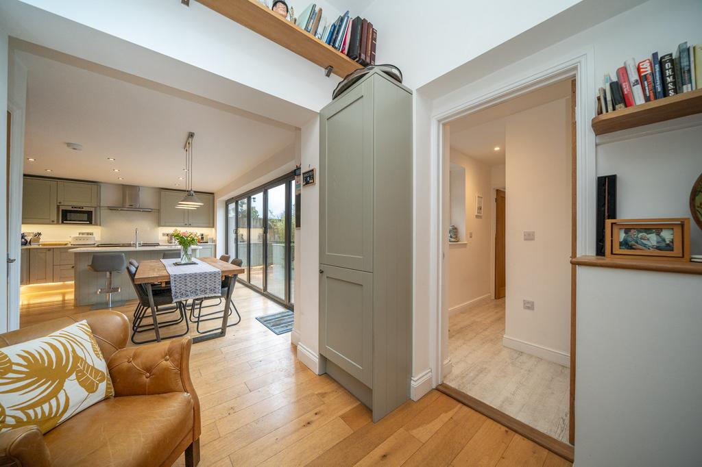 29-Wendover-Way-03740