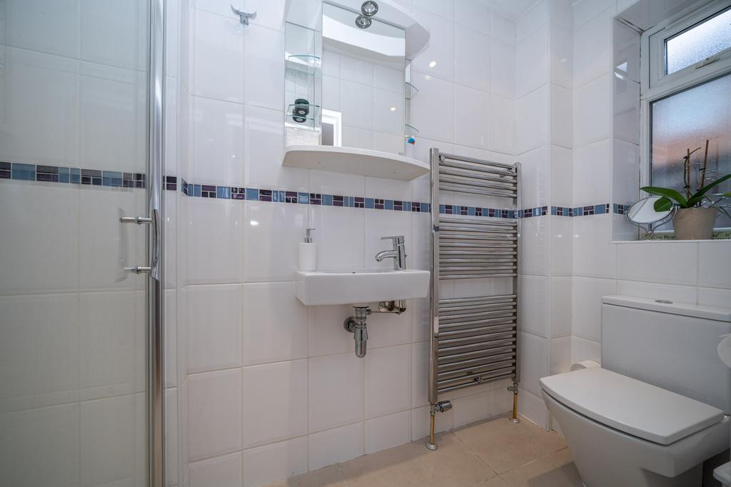 29-Wendover-Way-03703