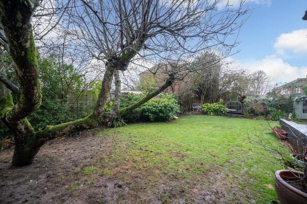 29-Wendover-Way-4