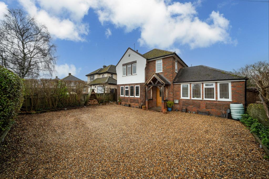 29-Wendover-Way-