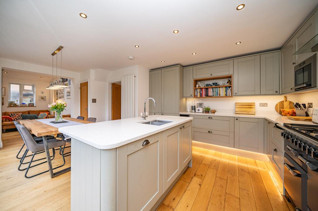 29-Wendover-Way-03727