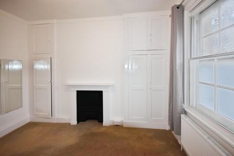 2 bedroom flat to rent, London Road, Brentford